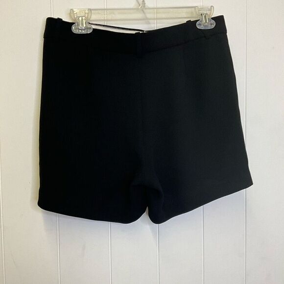 J. Crew Women’s Size 4 Black Pull On Dress Shorts Clasp Closure 5” Inseam - Picture 5 of 9